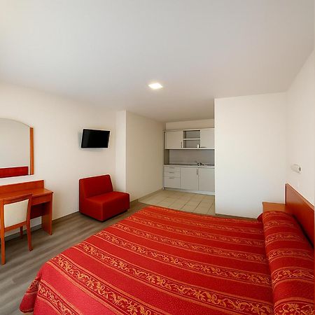 Hotel E Appartamenti La Solaria Сан-Джованни-Ротондо Экстерьер фото